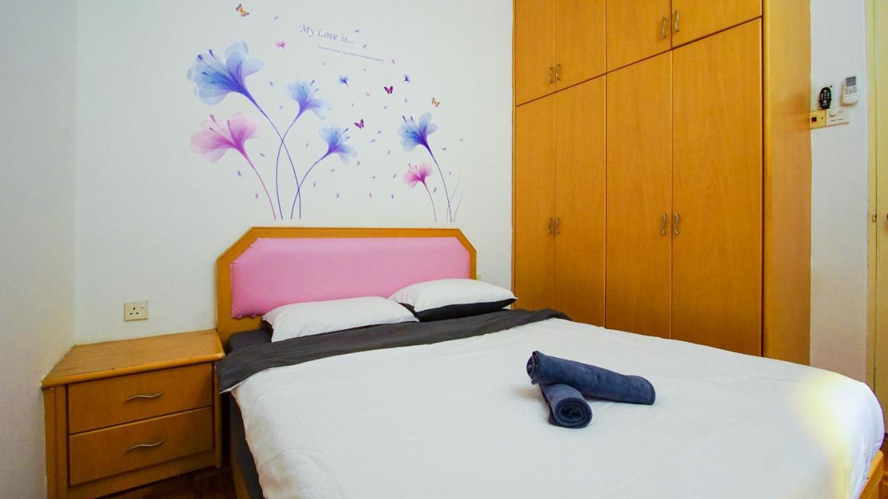 Sakura Apartment Batu Ferringhi